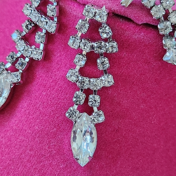 Vintage Silver Tone Rhinestone Drop Earrings Set - Picture 2 of 9